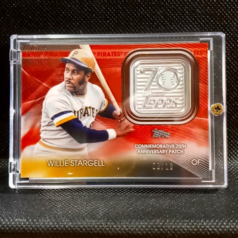 Willie Stargell - Logo Patch Card (09/10) Topps 70th Anniversary Trading Card